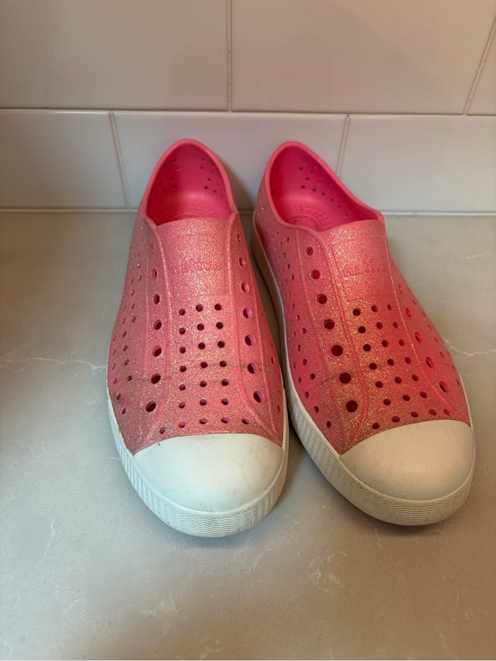 Kids Native Slip-On Sparkle Water-Friendly Shoes - Pink J4